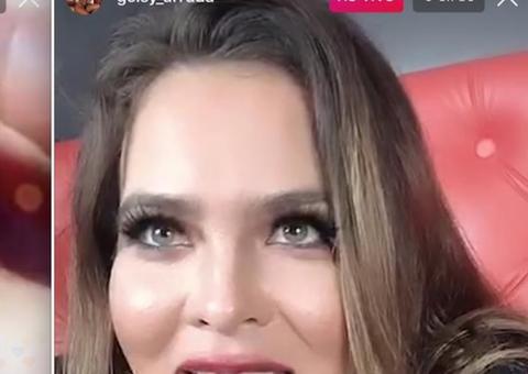 Em live, Geisy Arruda chupa pirulito de pênis com leite condensado saindo e enlouquece seguidores