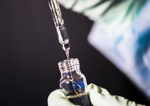 Profissionais da saúde serão os primeiros a testarem vacina contra o coronavírus no Brasil