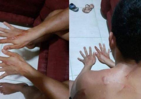 Em Manaus, lutadora 'surta' e espanca ex-marido com fio elétrico na frente do filho