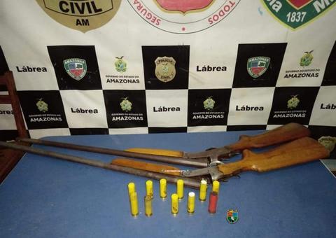 Pai e filhos são detidos com armas e drogas no Amazonas 