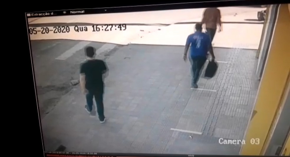 Suspeito de roubar R$ 390 mil em Roraima é preso em condomínio de luxo em Manaus