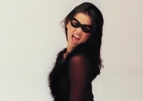 Ex-Tiazinha, Suzana Alves surpreende ao surgir com cabelos brancos