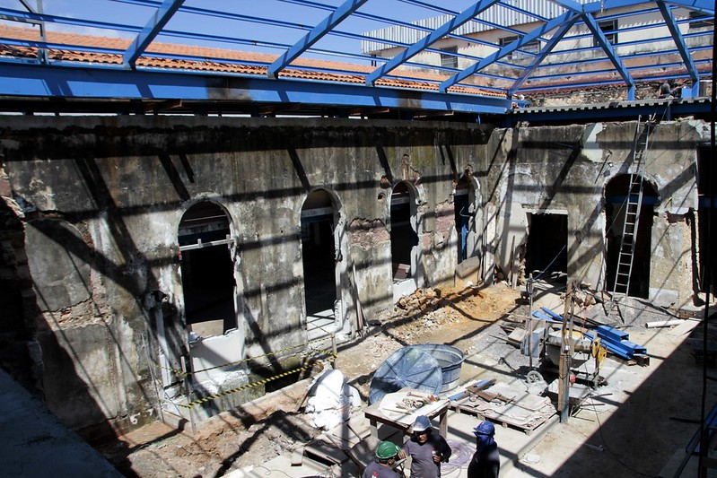 Restauro do antigo prédio da Câmara Municipal de Manaus tem 60% das obras concluídas