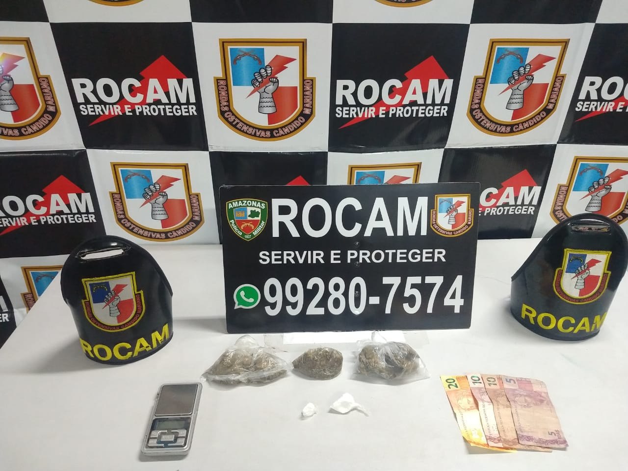 Mulher é presa com drogas em rip-rap da zona Sul de Manaus 