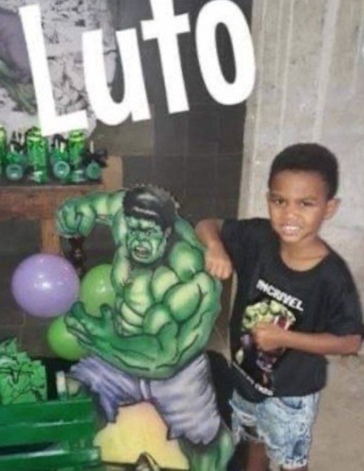 Menino de 4 anos morre baleado durante a própria festa de aniversário 