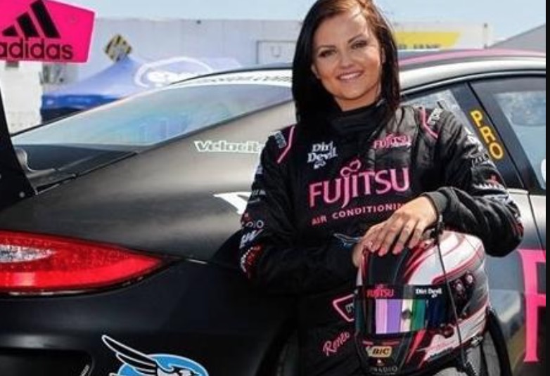 Ex-pilota de automobilismo vira modelo pornô e fatura R$ 430 mil por mês