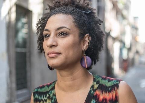 Família Bolsonaro não tem relação com morte de Marielle Franco, diz delegado