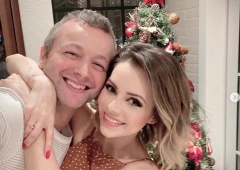 Sandy realiza Live romântica com Lucas Lima nesta quinta-feira