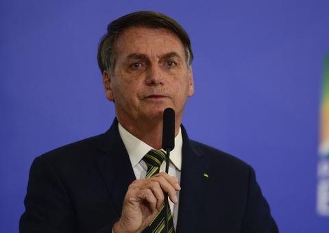 Bolsonaro anuncia quando será divulgado o calendário da 3ª parcela do auxílio emergencial