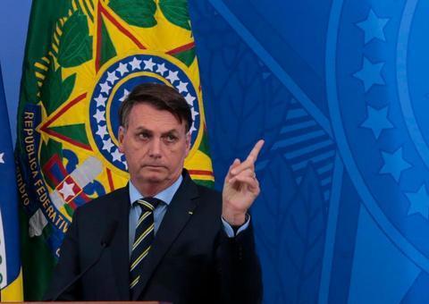Bolsonaro diz que vetará auxílio emergencial extra de R$ 600