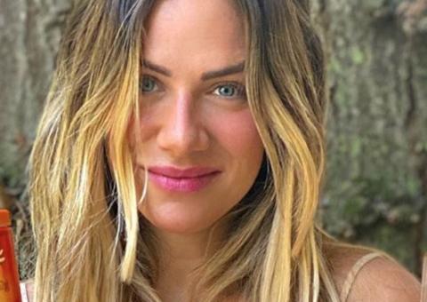 Grávida de 8 meses, Giovanna Ewbank posa pelada com Bruno Gagliasso