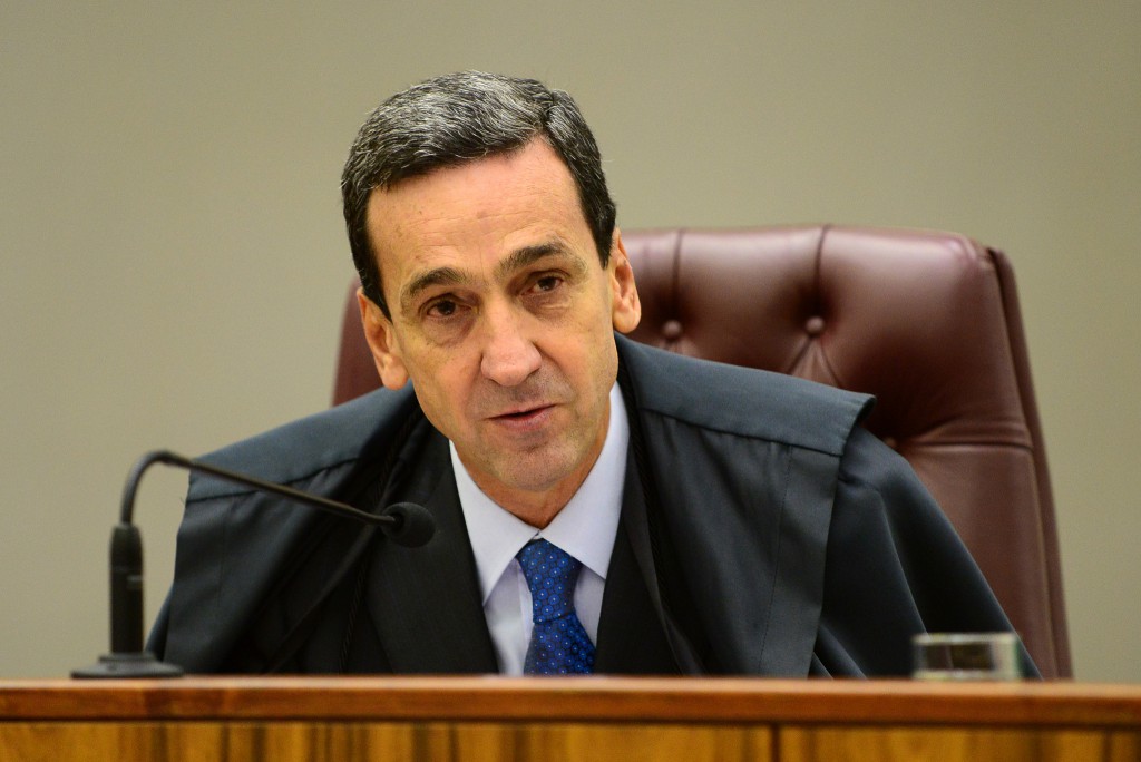 Ministro decide que investigações que apuram compra de respiradores no Amazonas cabe ao STJ