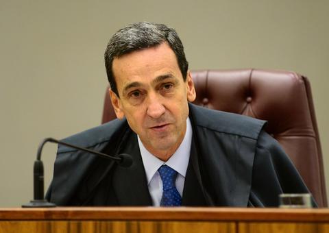 Ministro decide que investigações que apuram compra de respiradores no Amazonas cabe ao STJ