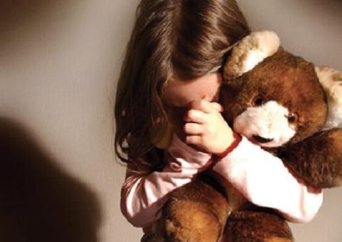 Em Manaus, pai vai parar na delegacia suspeito de estuprar a filha de 7 anos 