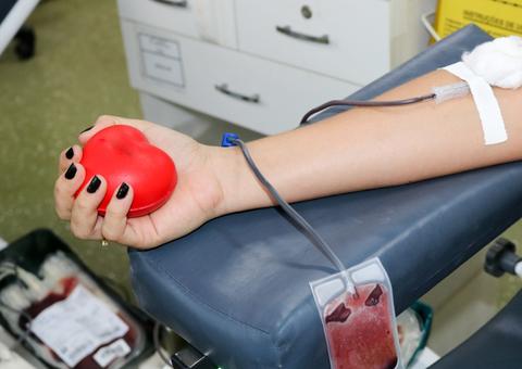 Em parceria com times de futebol, Hemoam lança campanha de doação de sangue 