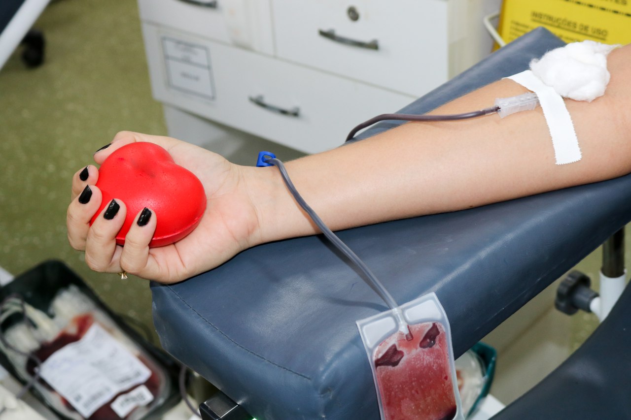 Em parceria com times de futebol, Hemoam lança campanha de doação de sangue 