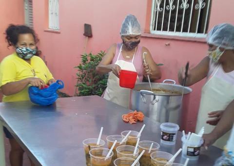 Mais de 250 famílias garantem refeição neste sábado após entrega de sopa em Manaus