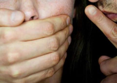 Em Manaus, criminoso ataca e estupra mulher em escadaria