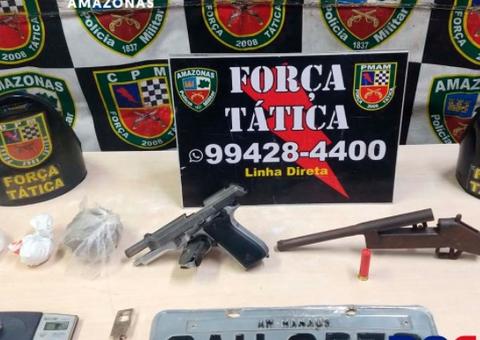 Membro de facção é preso com armas e carro encharcado de sangue em Manaus