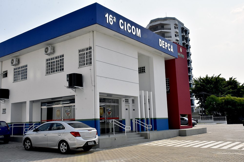 Polícia resgata criança  venezuelana abandonada em Manaus 