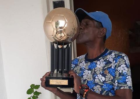 Ex-jogador da seleção, Bangu e Botafogo, Marinho morre aos 62 anos