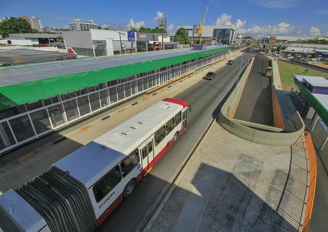 Complexo Viário da Constantino Nery será entregue no fim do mês, garante prefeito de Manaus