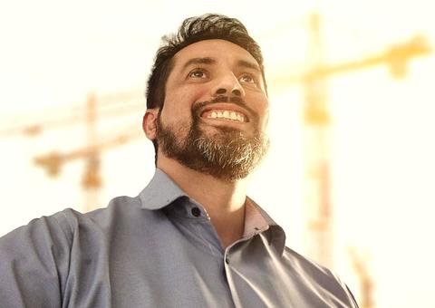 Jack Serafim ensina sobre democracia em nova temporada de vídeos no Youtube