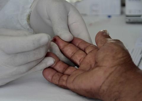 Em meio à pandemia, indígenas kokamas recebem atendimento médico em Manaus