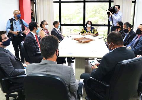 MP discute com ministra Damares Alves necessidade de melhoria dos presídios no Amazonas