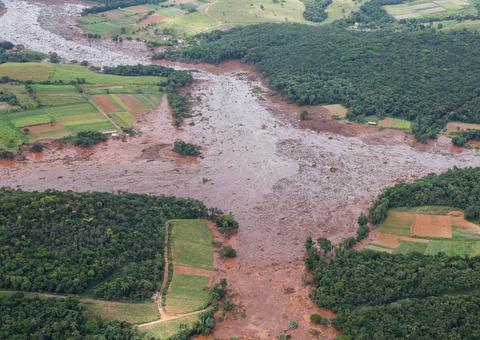 Bombeiros remarcam para julho retomada de buscas em Brumadinho