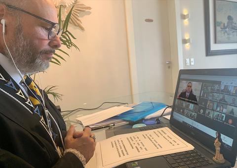 Em solenidade virtual, João Barroso é empossado procurador-geral do MPC por mais um biênio