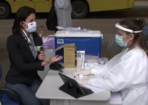 Repórter da Record faz teste ao vivo e descobre que está com coronavírus  