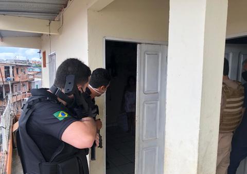 Cinco pessoas são presas durante operação policial na zona Oeste de Manaus 