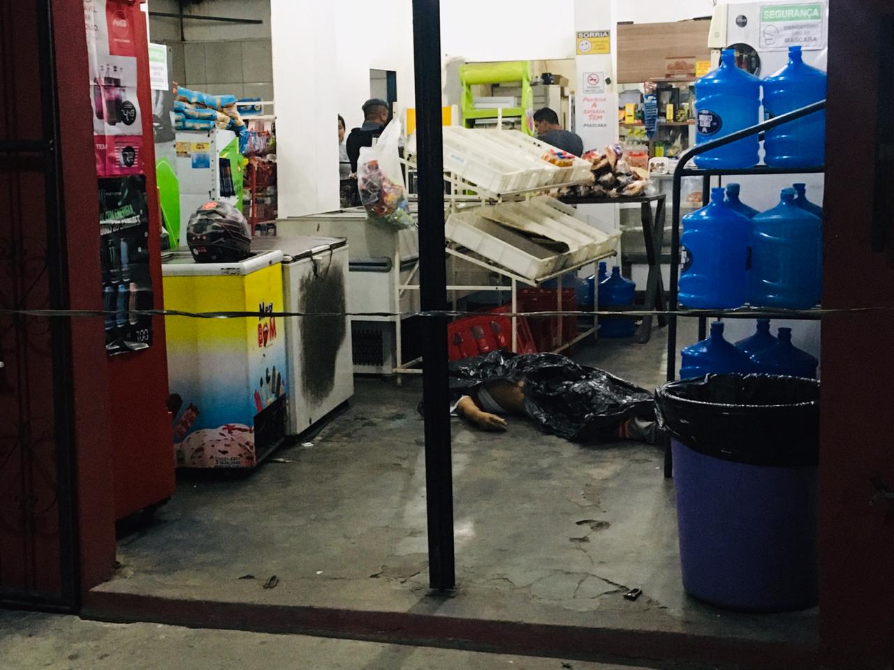 Homem é brutalmente assassinado ao reagir a assalto em Manaus