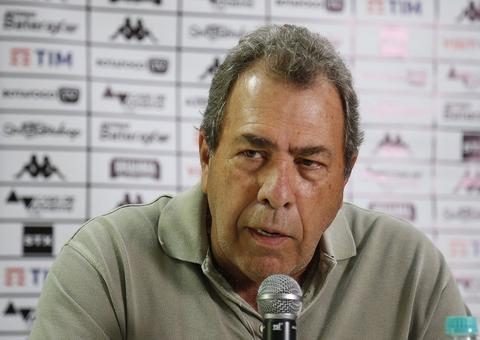 Dirigente do Botafogo critica volta do futebol: 'cada gol do Gabigol pode significar uma morte do lado'