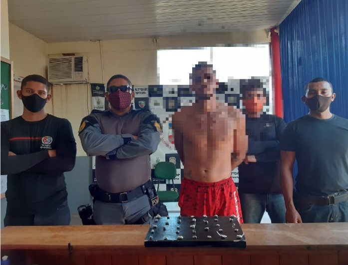 Suposto chefe de facção criminosa é preso com drogas no Amazonas