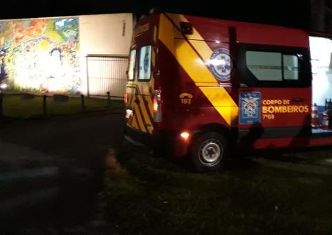 Morador de rua tenta separar briga de casal e acaba ferido a golpes de canivete 