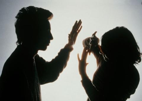 Estuprada e agredida por 20 anos, mulher era mantida presa em casa pelo marido