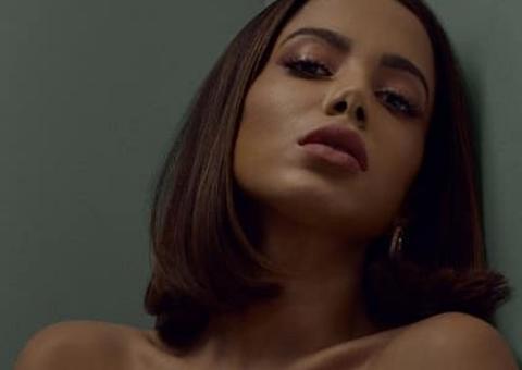 Anitta assina com gravadora internacional e prepara disco de estreia oficial nos EUA