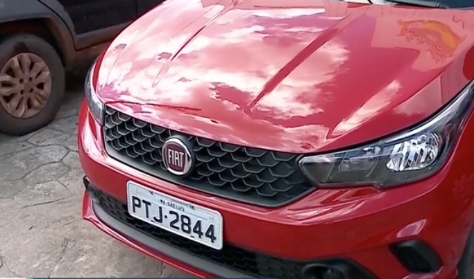 Placa clonada fez polícia prender homem errado no caso da morte do sobrinho de José Sarney