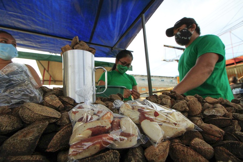 Feiras itinerantes voltam a funcionar em Manaus; veja programação semanal