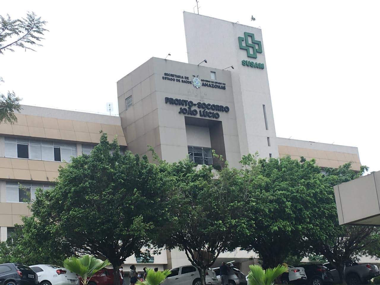 Homem é hospitalizado após sofrer tentativa de homicídio na Compensa