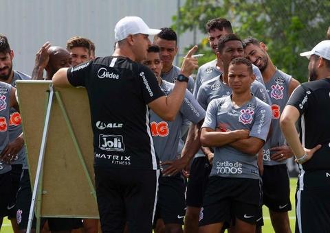 Jogadores e funcionários do Corinthians testam positivo para coronavírus