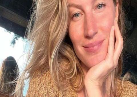 Gisele Bündchen mostra família completa em foto e exalta Tom Brady