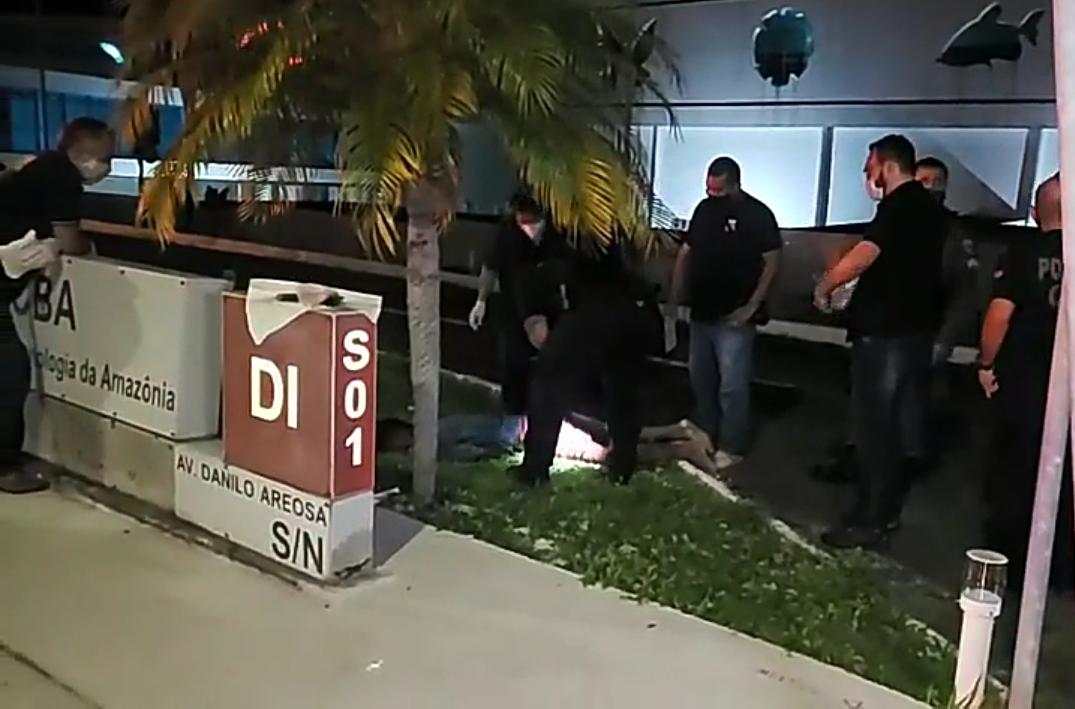 Em Manaus, homem morre após ser baleado com tiro certeiro na nuca