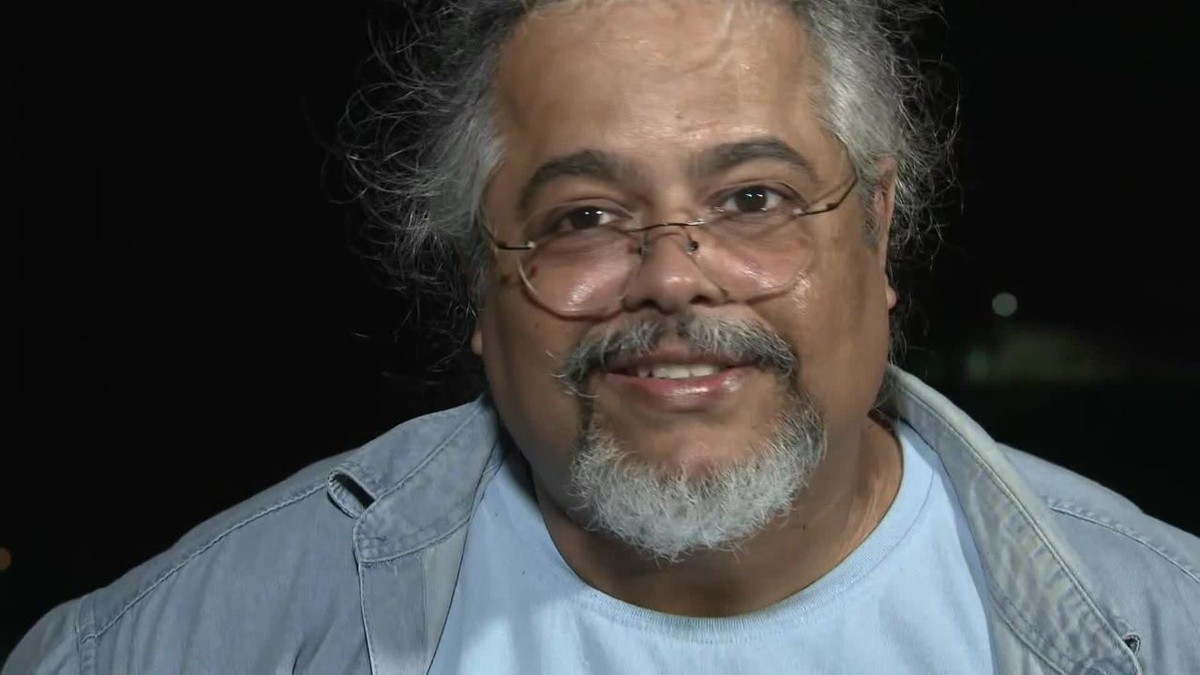 Radialista afirma que ajudou Queiroz a sair de Atibaia para visitar família no Rio de Janeiro