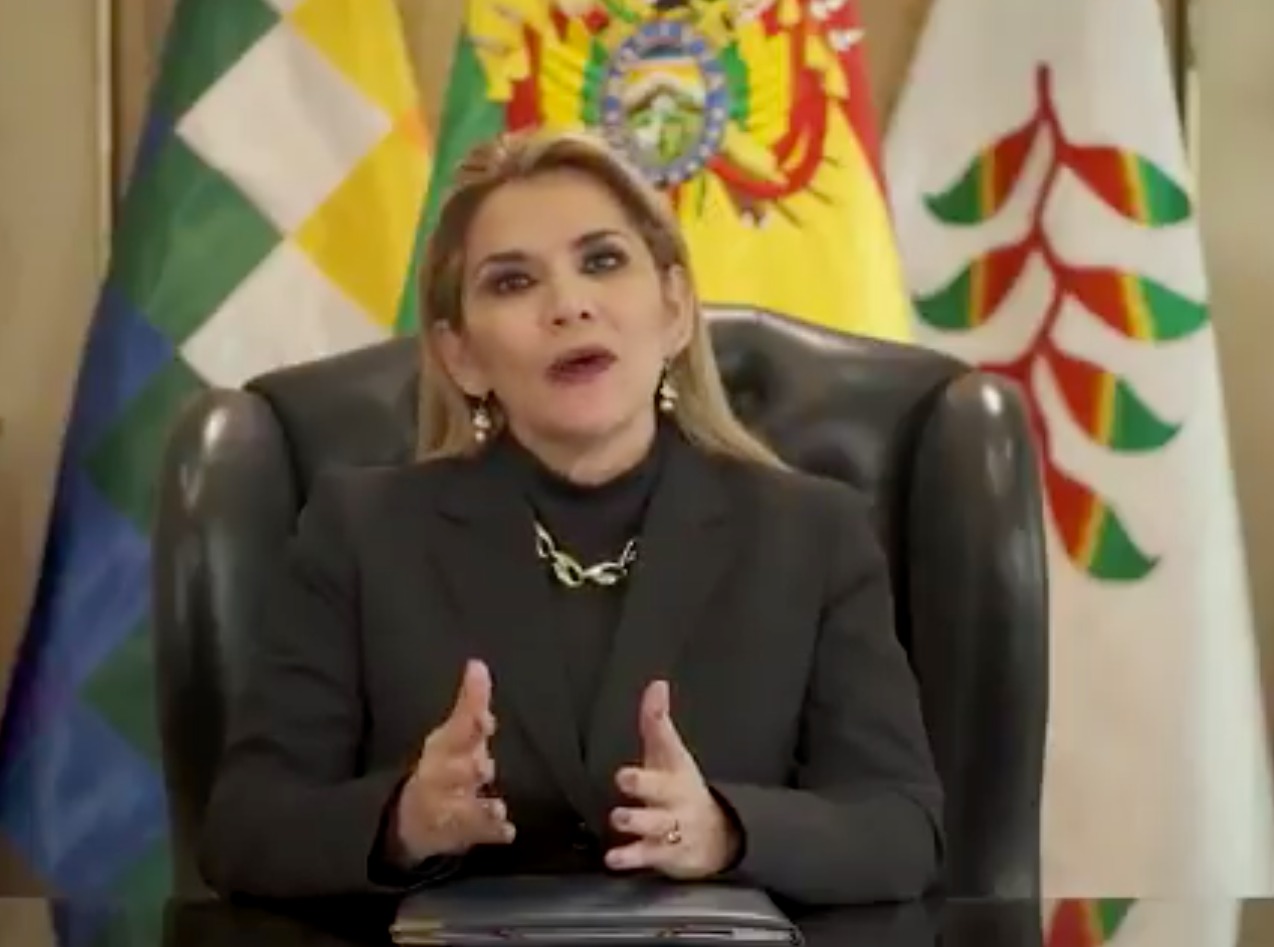 Eleições na Bolívia vão ocorrer em setembro, diz presidente interina