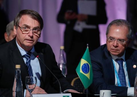 Governo não aguenta mais duas parcelas do auxílio de R$ 600, diz Bolsonaro