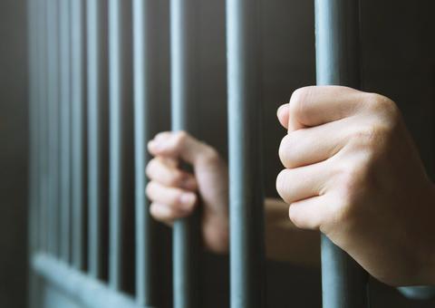 Homem é preso após invadir casa e tentar estuprar ex-esposa em Manaus