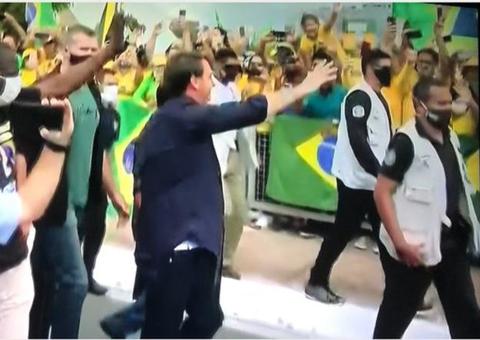 Bolsonaro pode ser multado caso não use máscara em espaços públicos 
